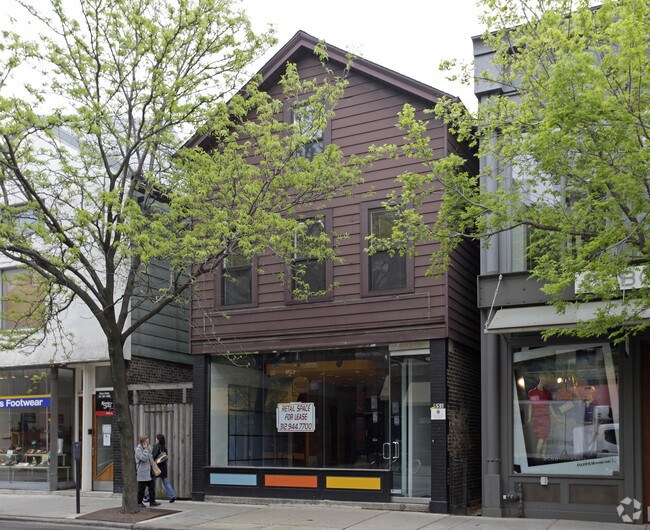 Foto principal - 851 W Armitage Ave