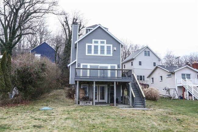 Building Photo - 1370 Bay Shore Blvd