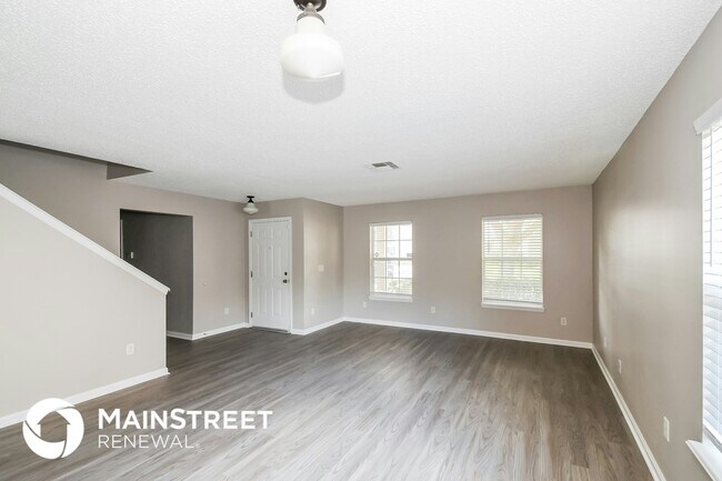 Photo - 13587 Ashford Wood Ct E