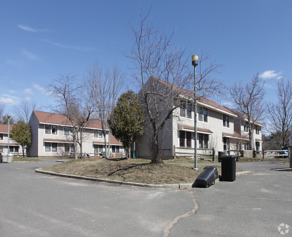 Photo - Watson Farms Apartamentos