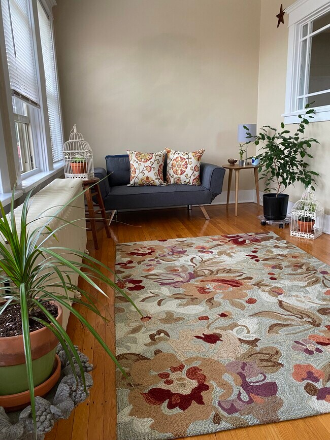 Sunroom - 2924 Espy Ave Unit 2926