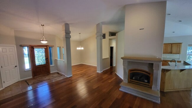 Photo - 3 Bed 2.5 Bath Single Level 3 Car Garage