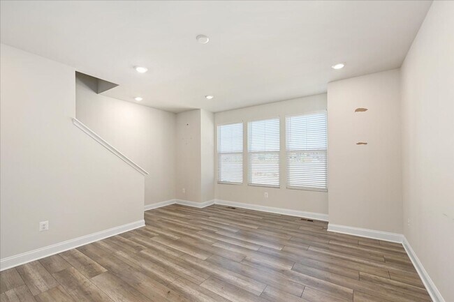 Photo - 1 month free with 24-month lease! Attracti...