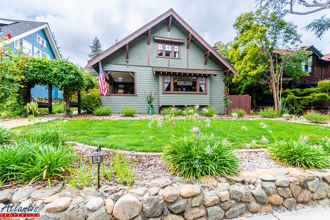Photo - 211 Glen Ridge Ave House