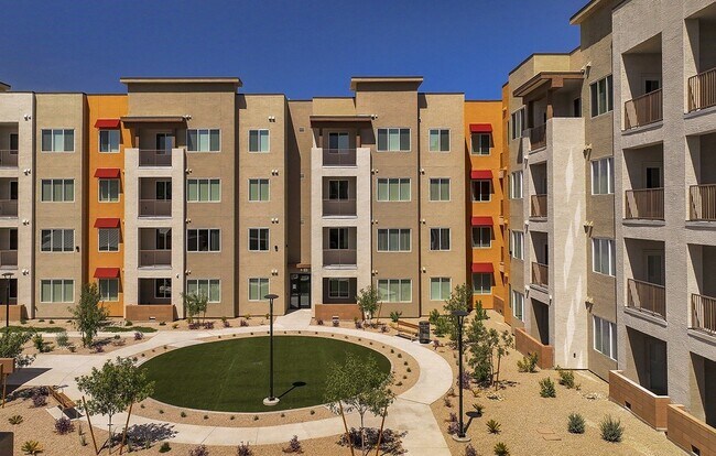 Suncrest Vista at Canyon Trails 55+ Apartments
