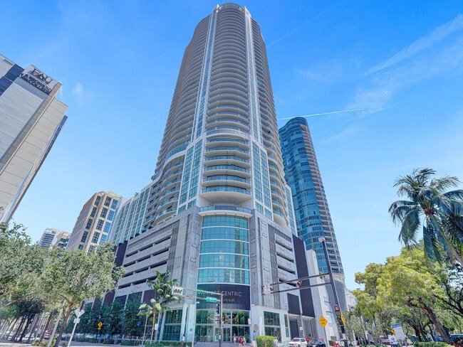 Building Photo - 100 E Las Olas Blvd Unit 2701