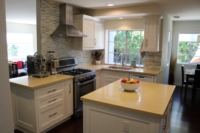 Photo - 2309 Nelson Ave Townhome