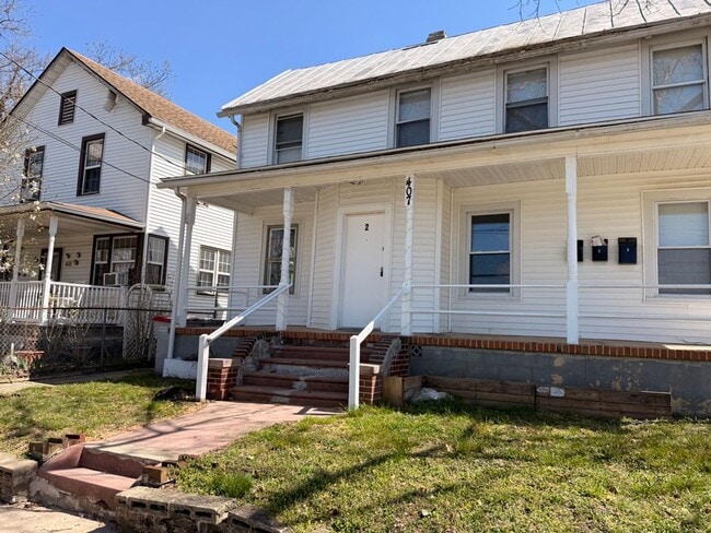 Photo - 407 S 8th St Unidad 2