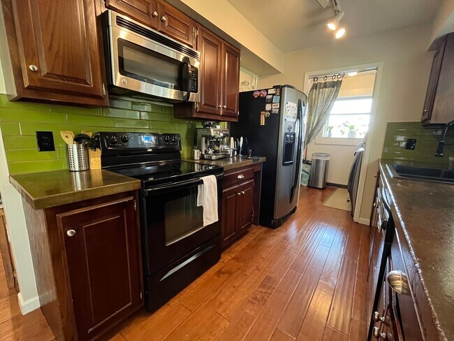 Photo - 9788 Orangewood Dr Unidad 9788 Orangewood Drive