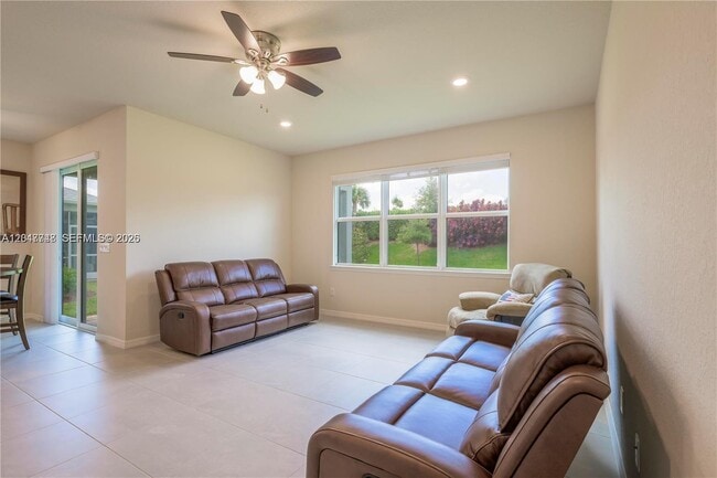Photo - 12300 SW Myrtle Oak Dr