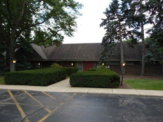 Building Photo - 138 E Bailey Rd Unit H