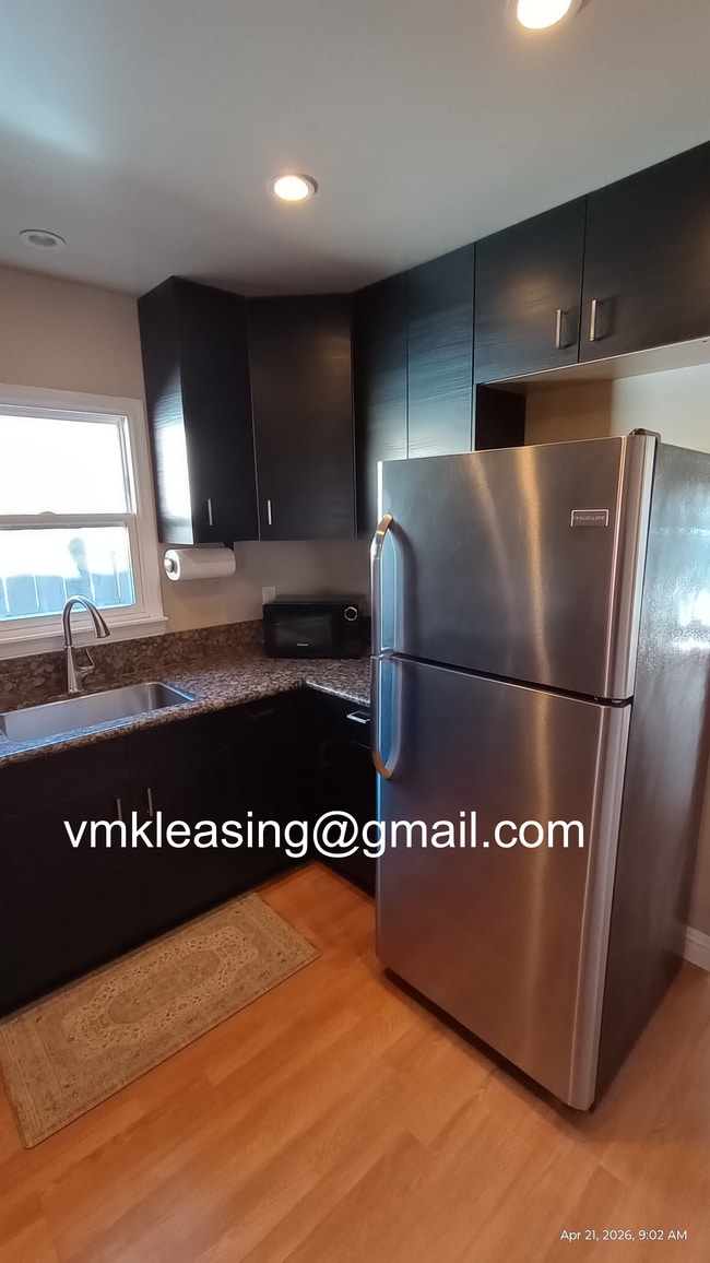 Photo - 1095 Bresee Ave