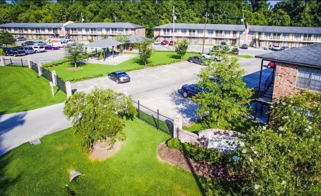 Building Photo - Kenilworth Ridge... A Hidden Jewel!