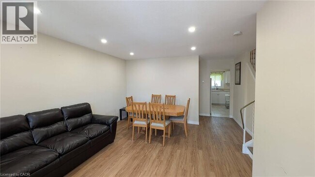 Photo - 222 Westcourt Pl