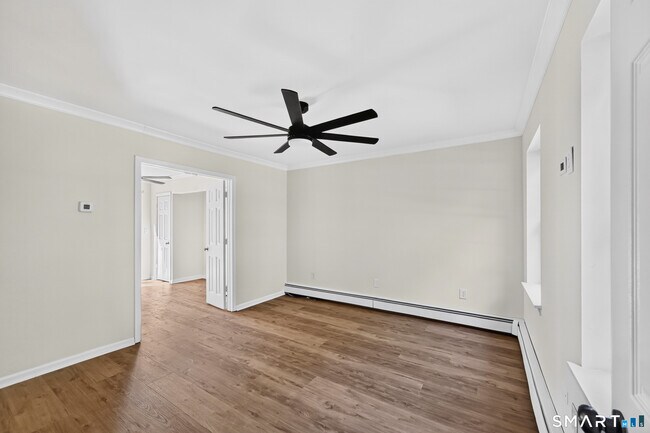 Photo - 189 Kneen St