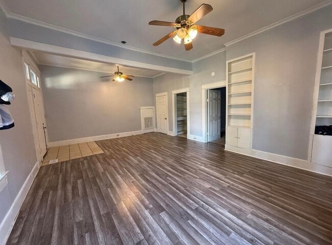 1528 Magnolia Ave