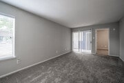 2BR, 1BA - 877SF