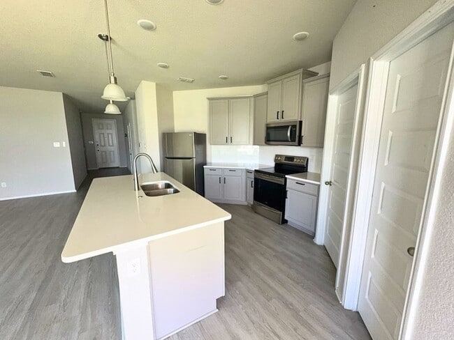 Photo - 8978 Fair Oaks Dr