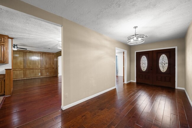 Photo - 616 Cannan Dr
