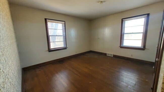 Photo - 2720 W Folsom St