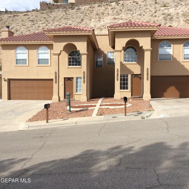 Building Photo - 4852 Excalibur Dr Rental