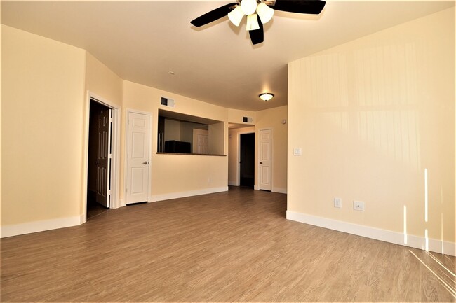 Lovely 1st Floor, 2 Bed 2 Bath At Coronado... - Lovely 1st Floor, 2 Bed 2 Bath At Coronado... Unidad 1092 Rental