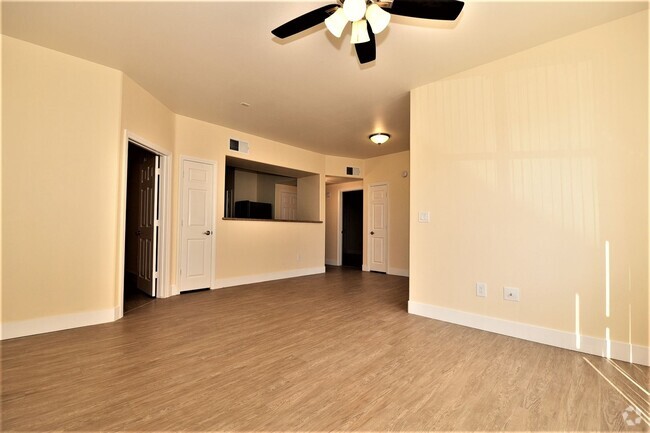 Building Photo - Lovely 1st Floor, 2 Bed 2 Bath At Coronado... Unit 1092 Rental