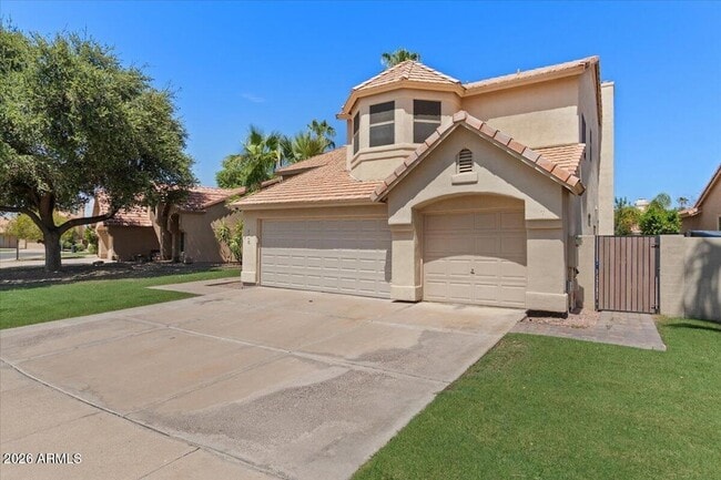 3260 S Laguna Dr