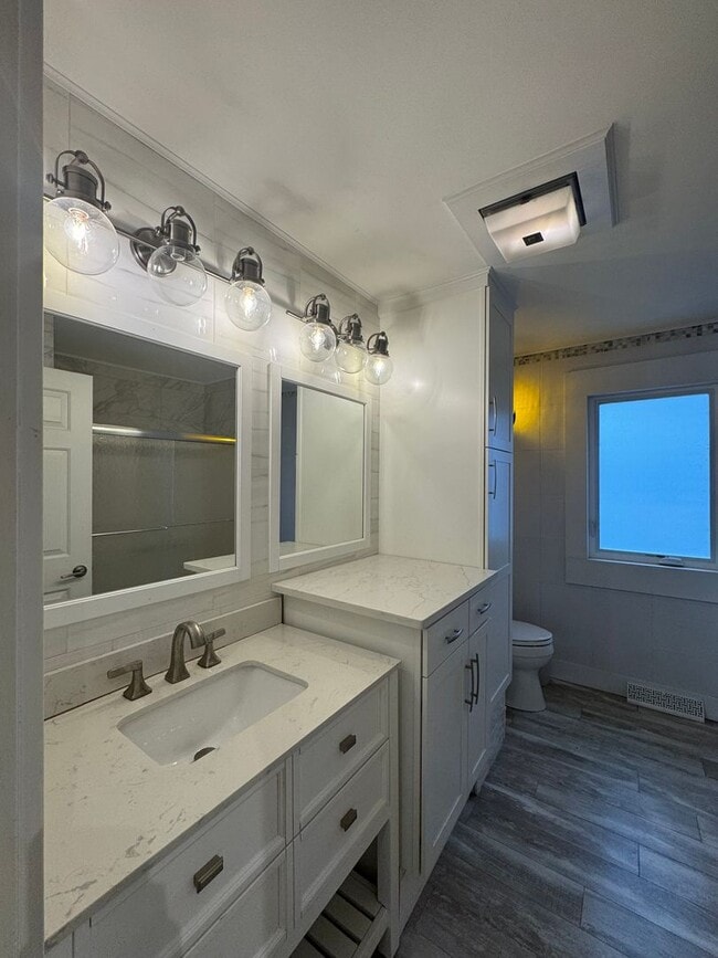 Photo - 7281 Meadowlawn Dr Unit 7281 Meadowlawn Dr #2