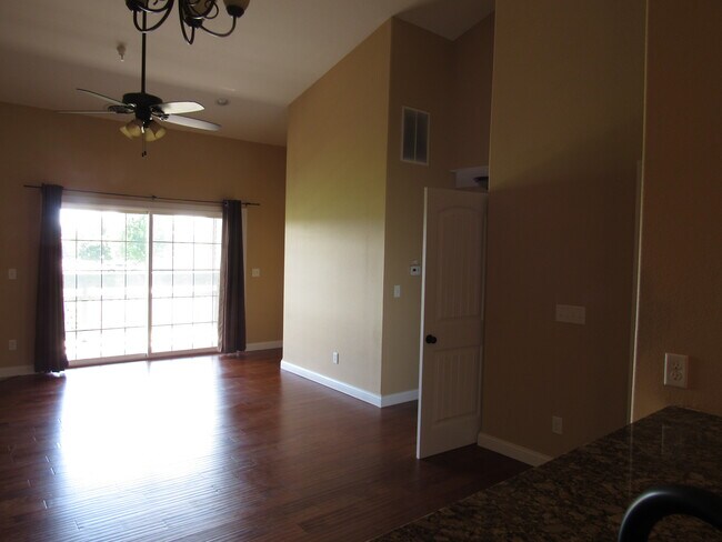 Photo - 1007 Mallard Way Unit 1007