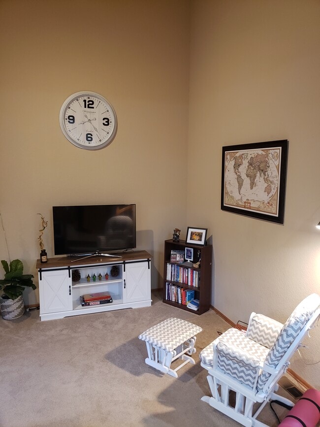 Photo - 23031 NE 13th St