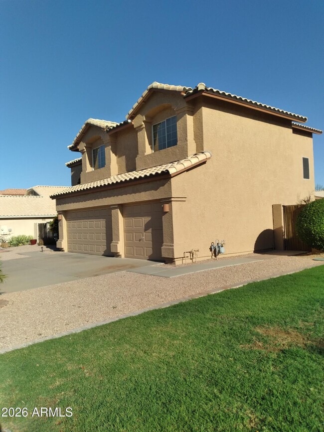 Building Photo - 1167 W Lisa Ln