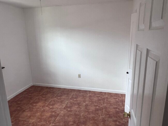 Photo - 4536 Viola St