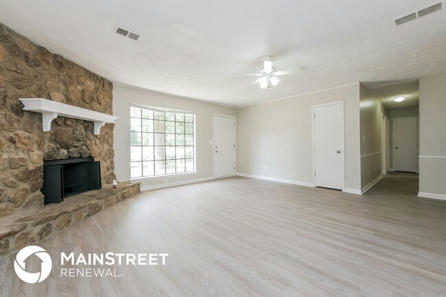 Photo - 8236 Greenmar Way