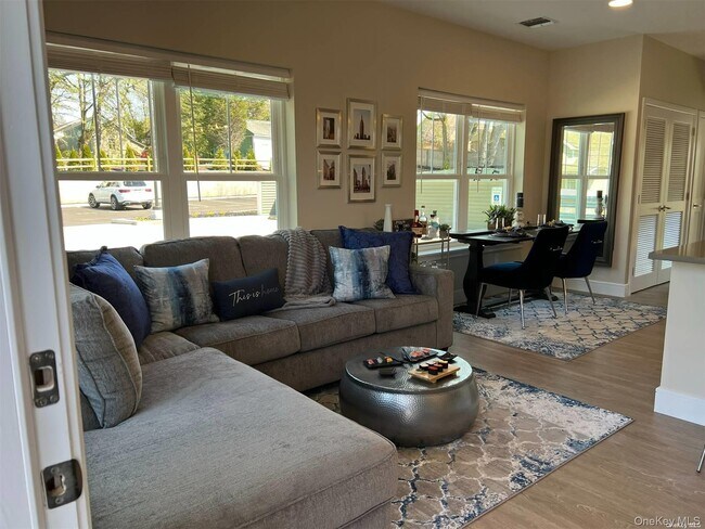 Photo - 1080 New York Ave Unit 303