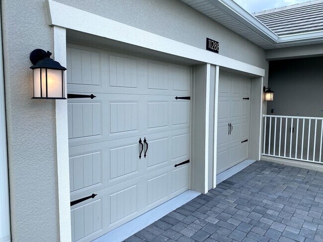 Photo - 11440 Satire St