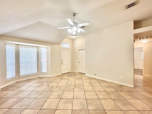 Photo - 11023 KNOBBLEY Oak Ct