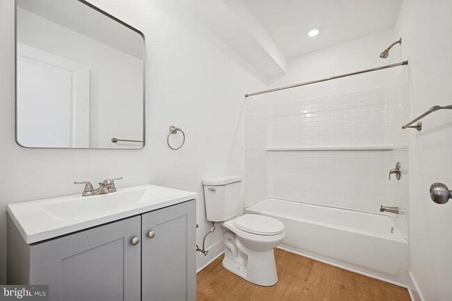 Photo - 3413 N 19th St Unit B