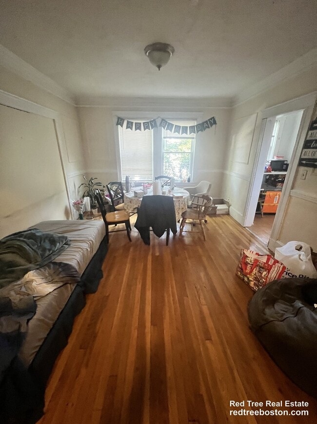 Photo - 21 Commonwealth Ter Unit 1