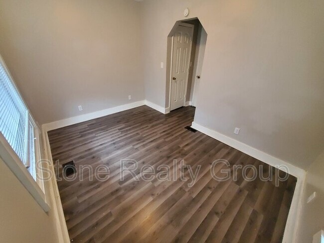 Photo - 420 S 7th St Unit A