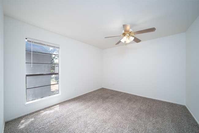 Photo - 9707 Richmond Ave.