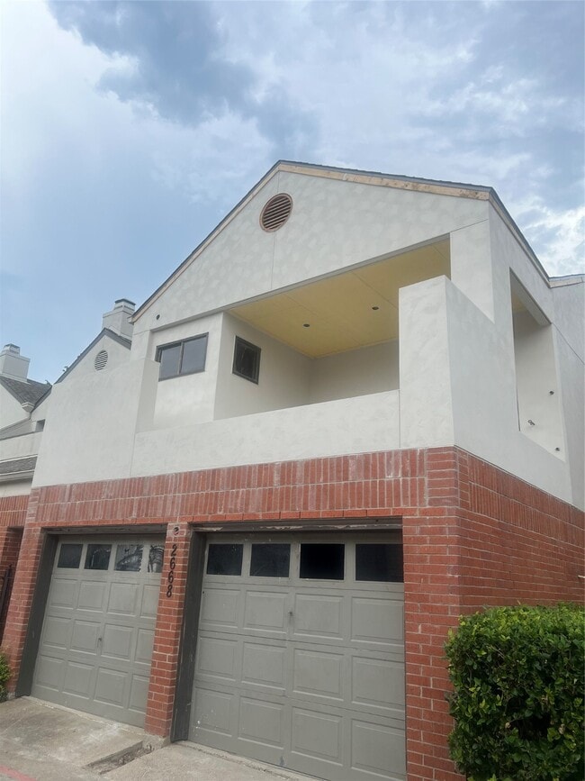 Photo - 2668 Bering Dr