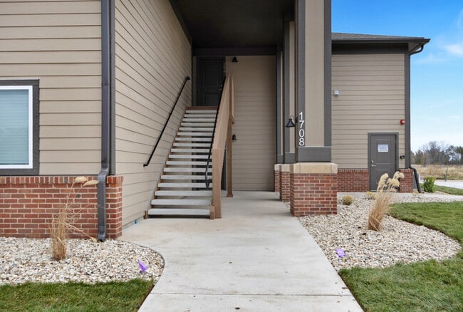 Photo - Golden Ridge