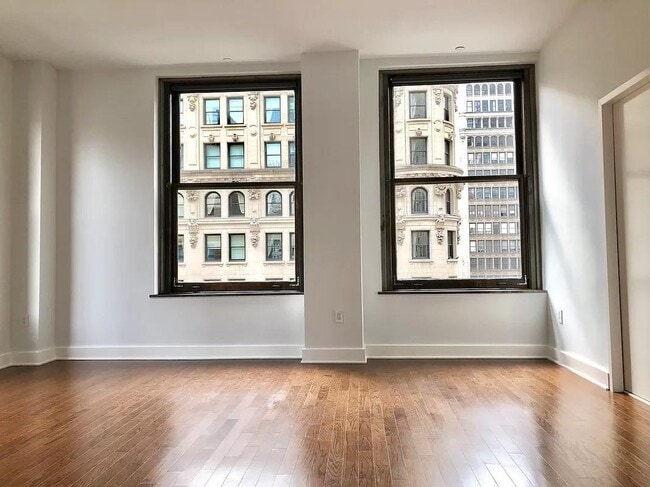 Photo - 1182 Broadway