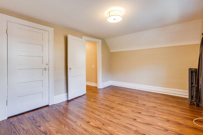 Photo - 1166 South Ave Unidad 3