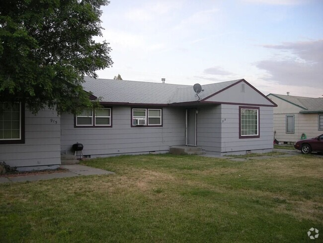 Building Photo - 915-919 S Beeman St Rental