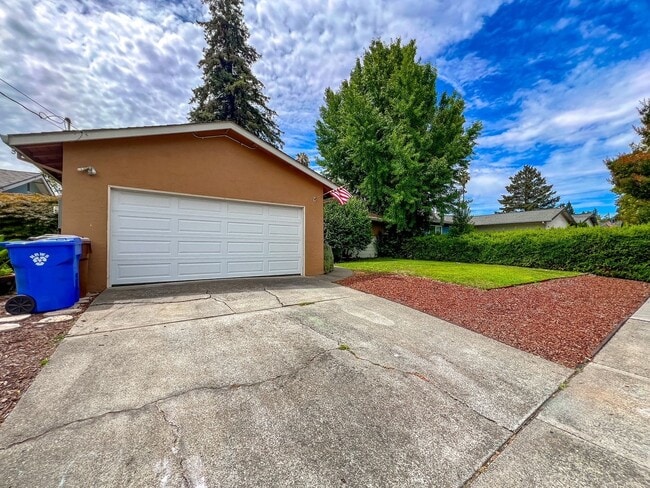 Photo - Charming Three Bedroom Home in North Napa