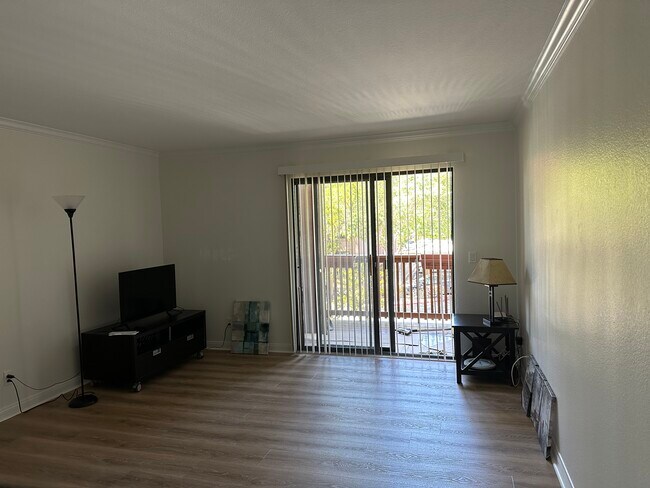 Photo - 12067 Alta Carmel Ct Unit 70