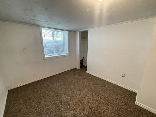 Photo - 437 W. Crowley St. Unit 437 B