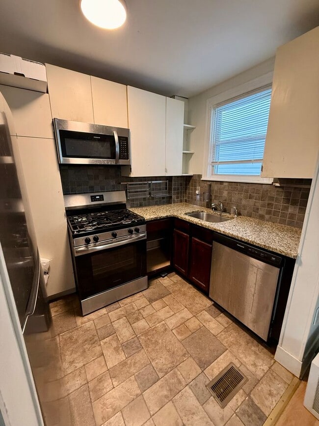 Photo - 2 Bedroom Townhouse in Downtown Bethlehem